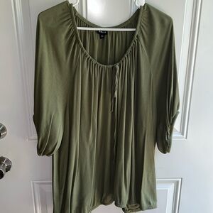 TORRID Olive Green three-quarter sleeve shirt